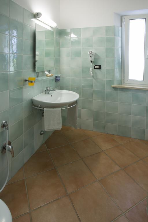 Hotel Vila Bahia Numana Kamer foto